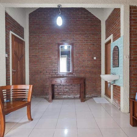 Samakta Guest House Lembang Buitenkant foto