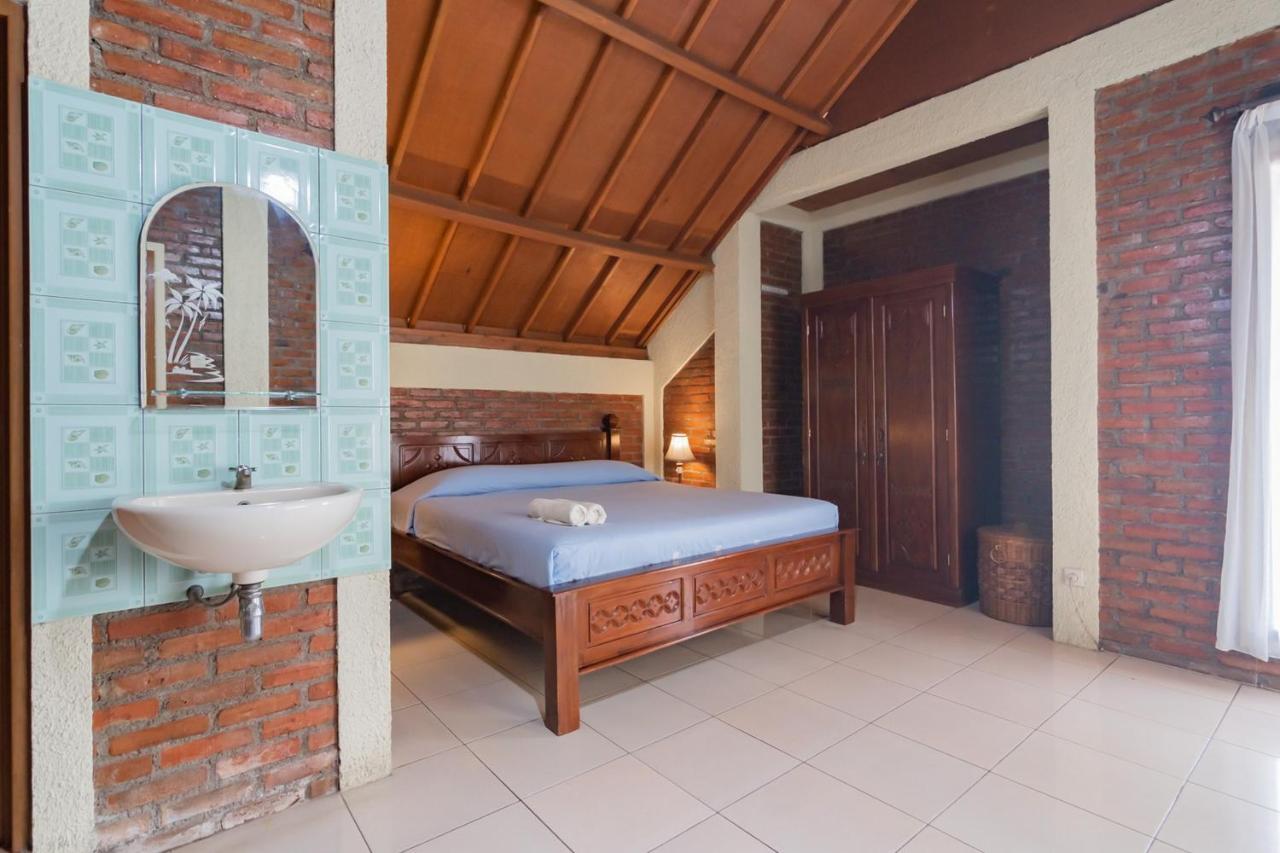 Samakta Guest House Lembang Buitenkant foto