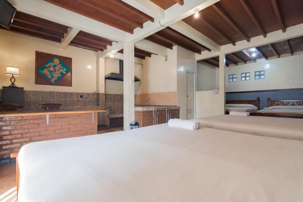 Samakta Guest House Lembang Buitenkant foto