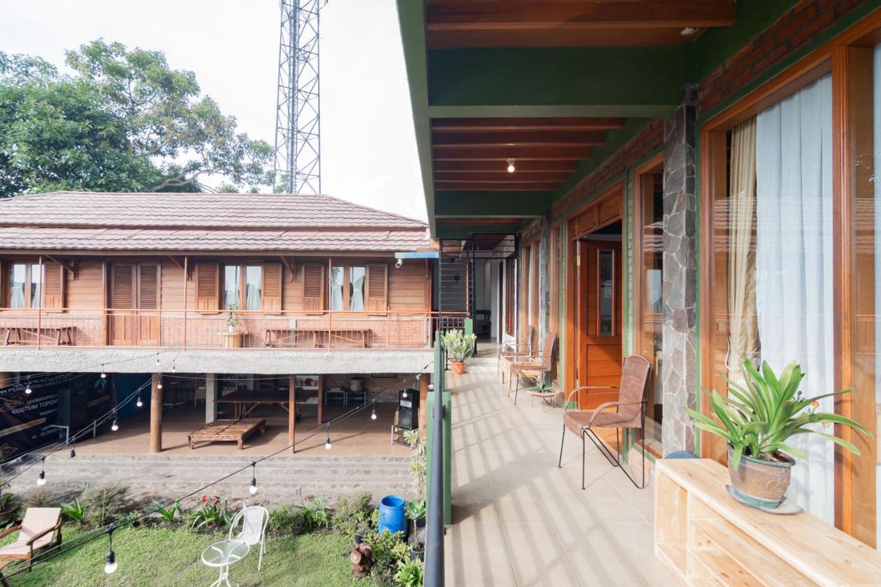 Samakta Guest House Lembang Buitenkant foto